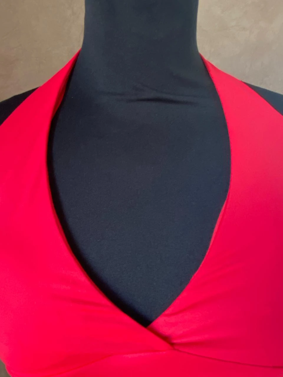 Red FB Sister V-neck backless crop top Size 34 – photo 7